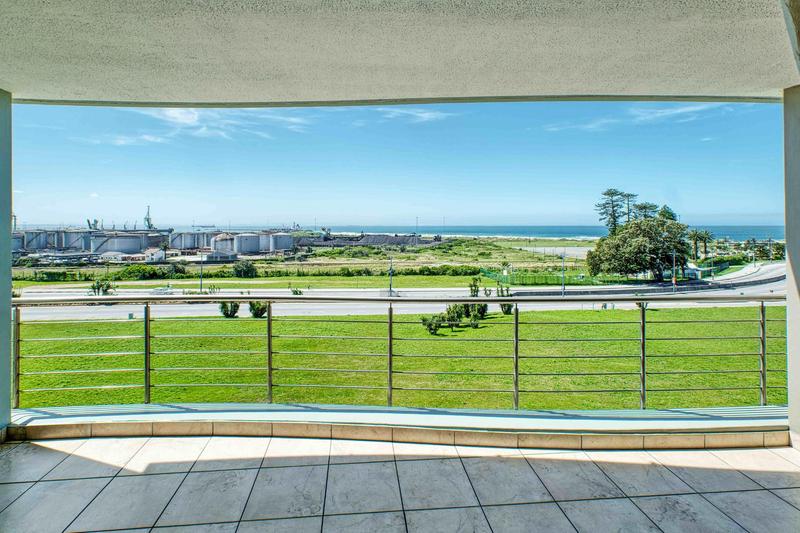 2 Bedroom Property for Sale in Humewood Eastern Cape